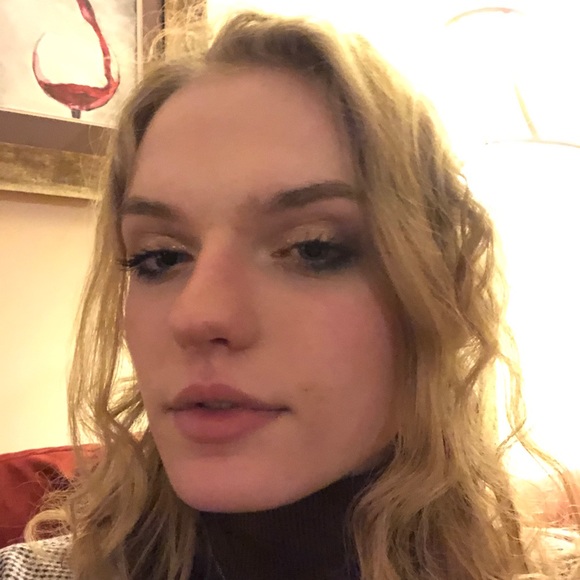 Meet your Posher, Logan - Picture 1 of 1